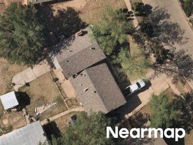House for sale in Roswell