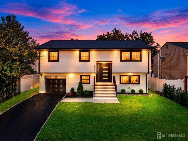 House for sale in Union, Union County