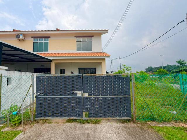 Terraced House for sale in Durian Tunggal, Malaka
