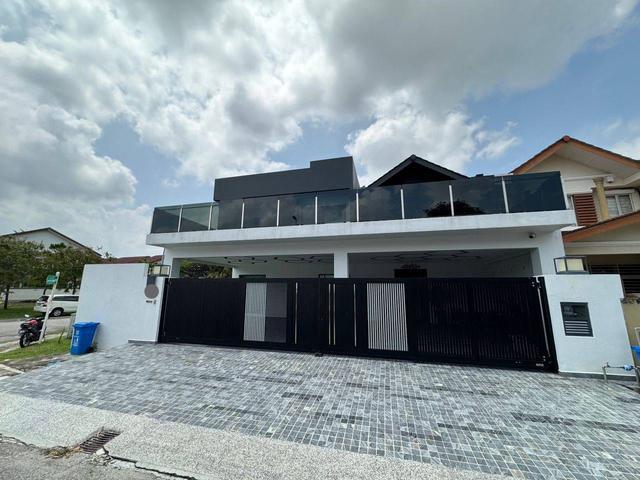 Terraced House for sale in Tanjong Sepat, Selangor
