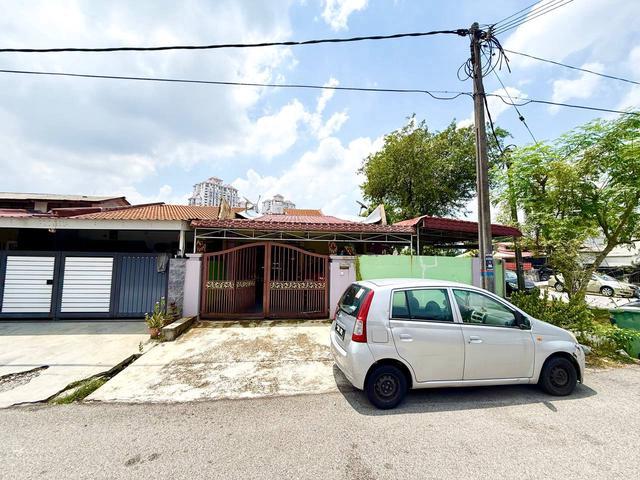 Terraced House for sale in Petaling, Subang Jaya
