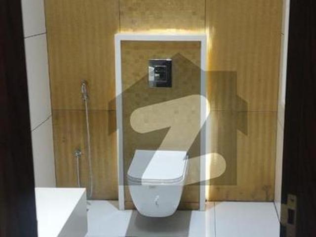House for sale in Faisalabad, Islamabad Capital Territory