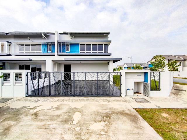 Terraced House for sale in Tanjong Sepat, Selangor