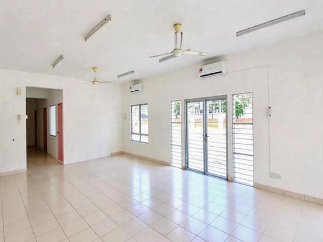 Terraced House for rent in Petaling, Alam Impian