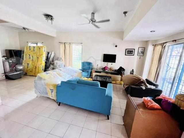 Terraced House for sale in Petaling, Subang Jaya