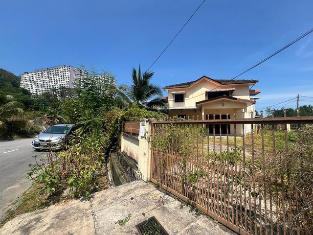 Terraced House for sale in Georgetown, Penang