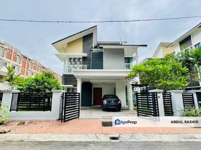House for sale in Country Heights Damansara, Kuala Lumpur