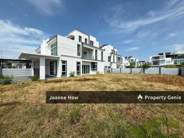 Residential House for sale in Malaka