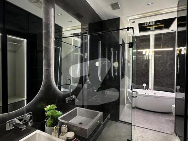 House for sale in Faisalabad, Islamabad Capital Territory
