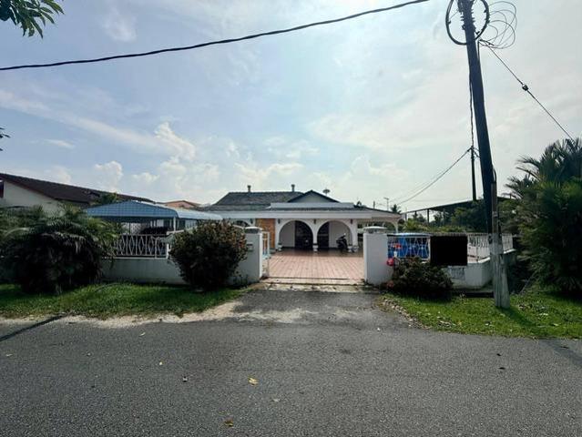 Bungalow for sale in Port Klang, Selangor