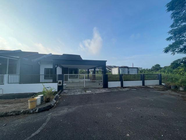 Terraced House for sale in Samarahan, Kota Samarahan