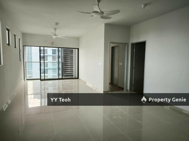 Condominium for sale in Malaka