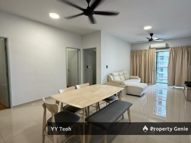 Condominium for sale in Malaka