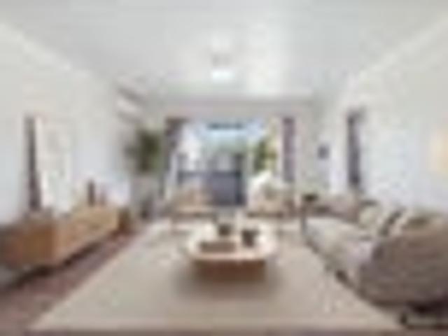 Apartment for sale in Lower Vogeltown, New Plymouth