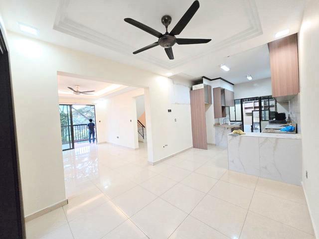 Condominium for sale in Petaling, Damansara Damai
