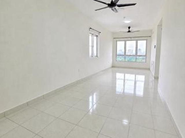 Apartment for rent in Tanjong Sepat, Selangor