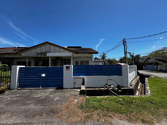Terraced House for sale in Banting, Kuala Langat