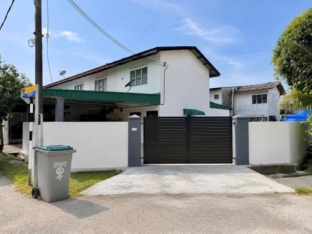 Terraced House for sale in Batu Pahat, Johor