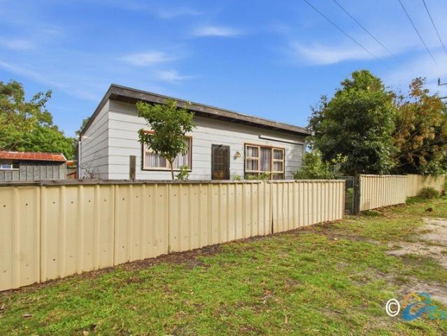 House for sale in Loch Sport, Victoria