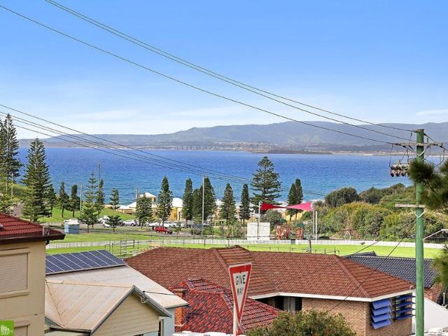 House for rent in Wollongong West, New South Wales