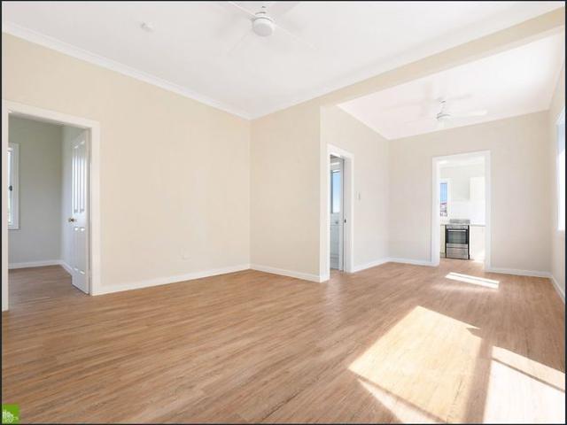 House for rent in Wollongong West, New South Wales