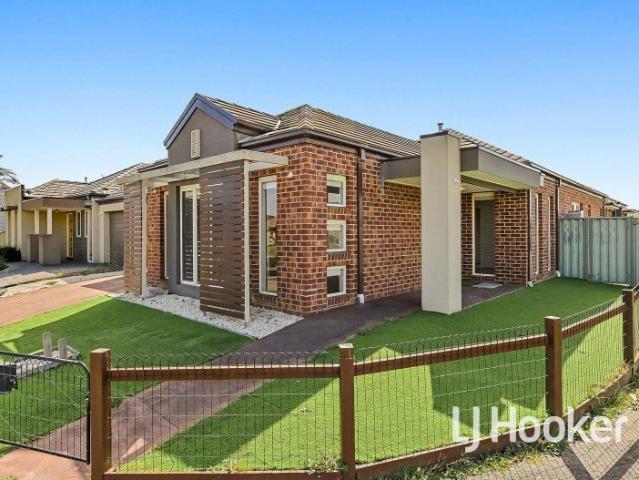 House for rent in Devonia Park Estate, Melbourne