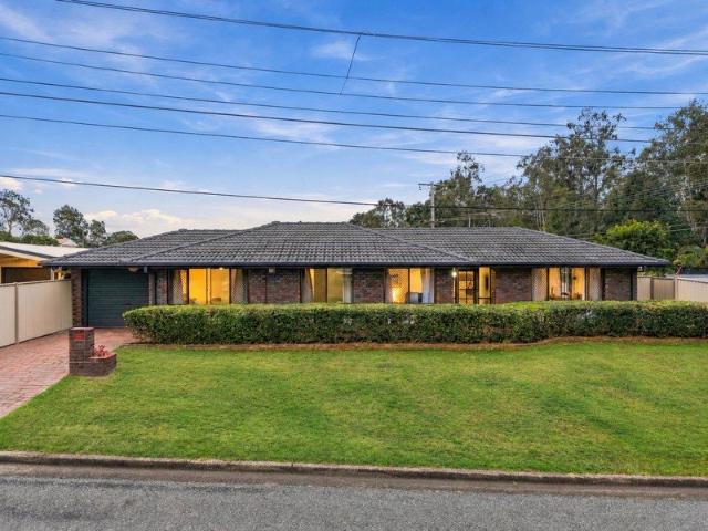 House for sale in Collingwood Park, Greater Brisbane