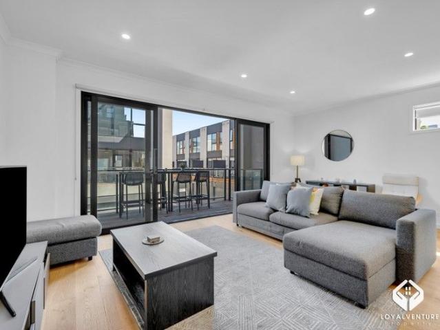 Townhouse for sale in Camerons Creek, Victoria