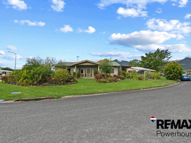House for sale in Bentley Park, Cairns