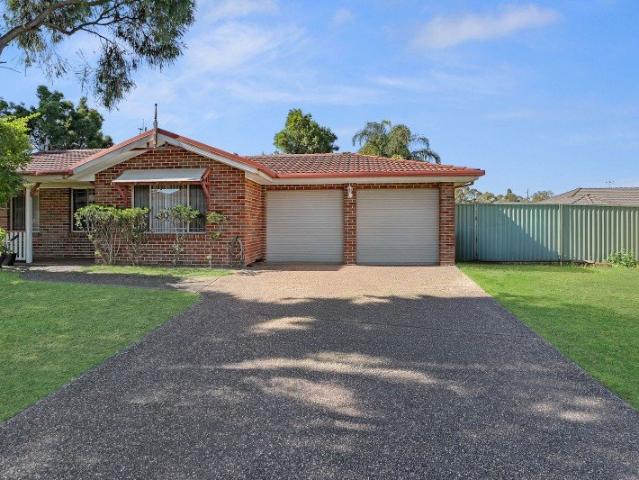 House for sale in Blue Haven, Central Coast Council