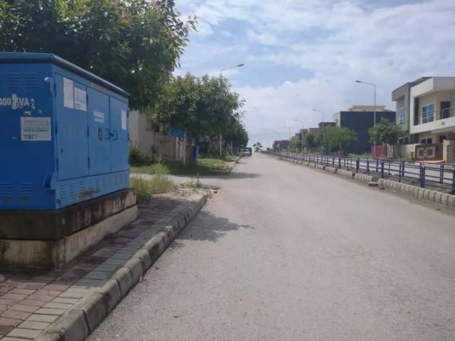 Land for sale in Safari Valley Abu Bakar Block, تحصیل راولپنڈی چھاؤنی