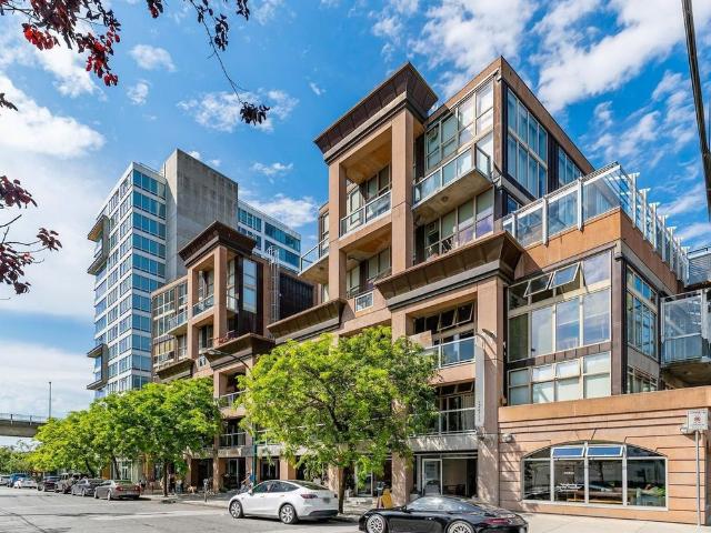 Apartment for rent in Vancouver, British Columbia