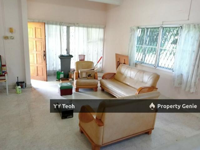 Residential House for sale in Malaka