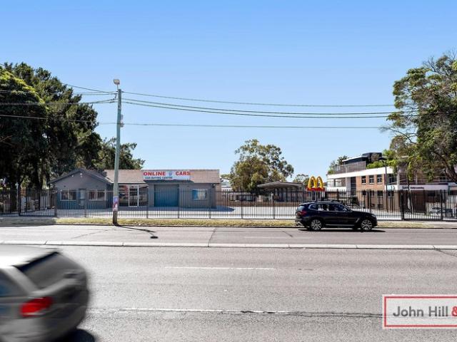 Retail for rent in Sydney, New South Wales