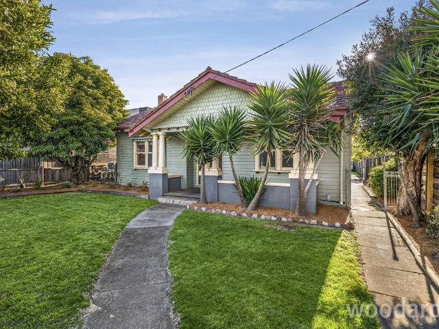 House for sale in Bentleigh East