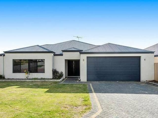 House for rent in Cockburn, Western Australia