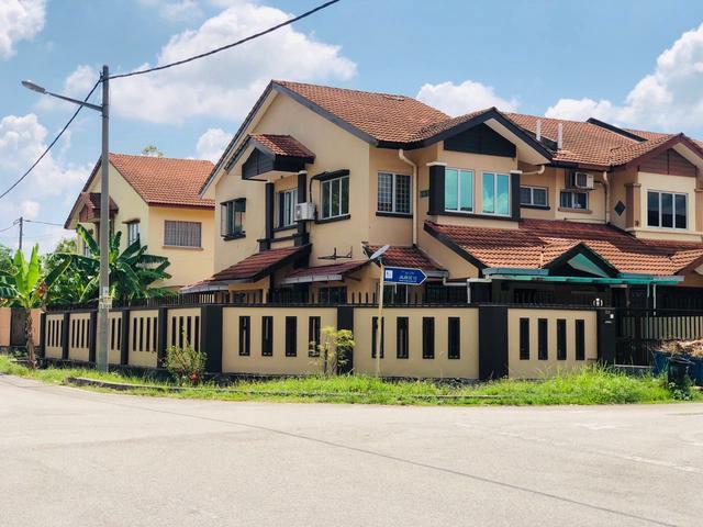 Residential House for rent in Petaling, Alam Impian