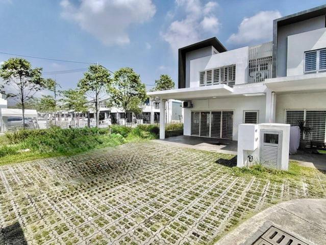 Terraced House for sale in Tanjong Sepat, Selangor