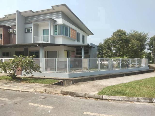 Terraced House for sale in Kuching, Sarawak