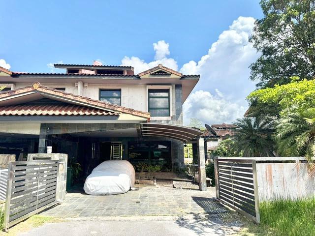 Terraced House for sale in Kuching