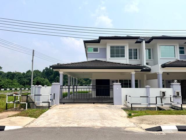Terraced House for sale in Samarahan, Kota Samarahan