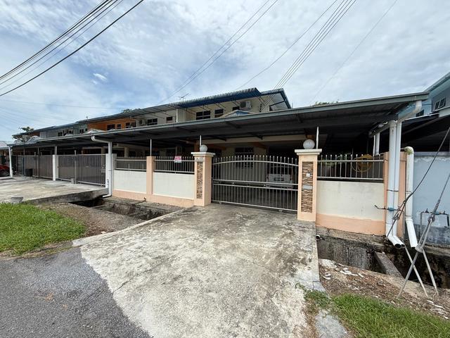 Terraced House for sale in Sibu Laut, Sarawak