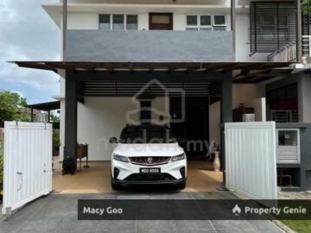 Residential House for sale in Malaka