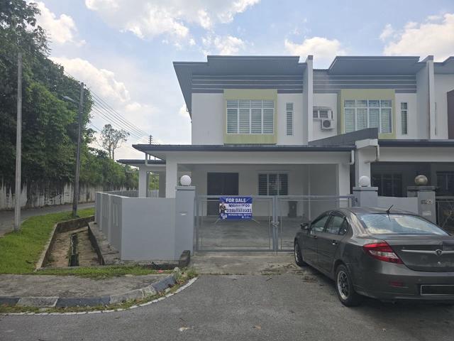 Terraced House for sale in Kuching, Sarawak
