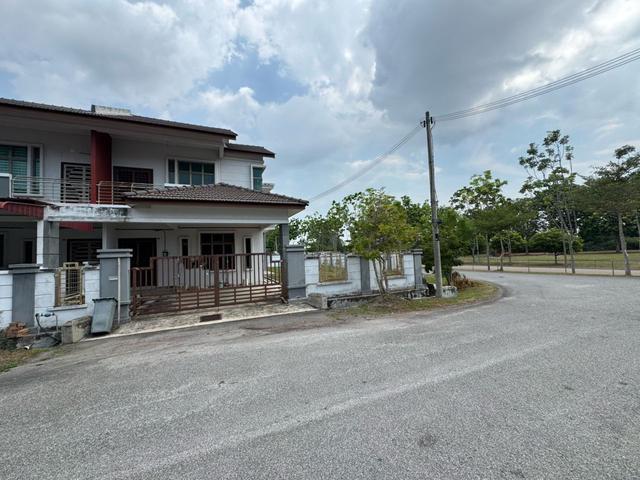 Terraced House for sale in Cheng, Malaka