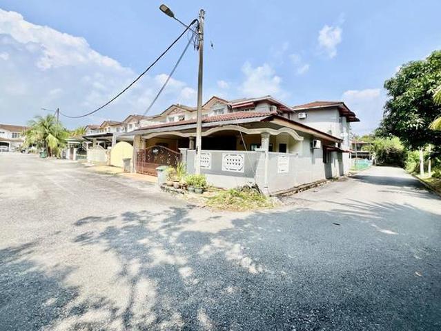 Terraced House for sale in Sendayan Village, Negeri Sembilan