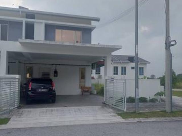 Terraced House for sale in Sendayan Village, Negeri Sembilan
