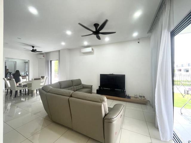 Terraced House for sale in Wellesley, Penang