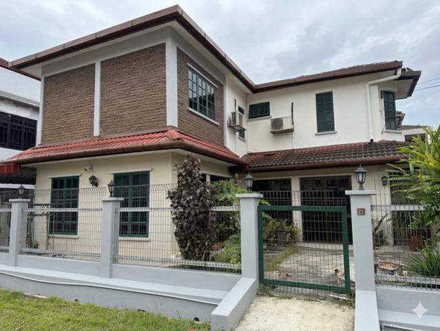 Terraced House for sale