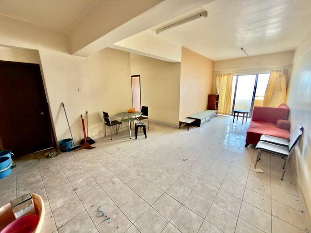 Condominium for sale in Petaling, Subang Jaya